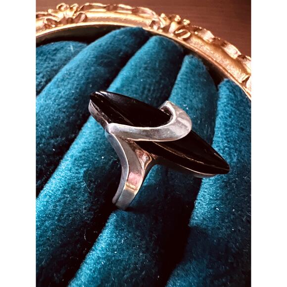 MCI Sterling Silver Onyx Ring Size 7.5 Modernist Design Signed 925 EXC 5g - Picture 3 of 10